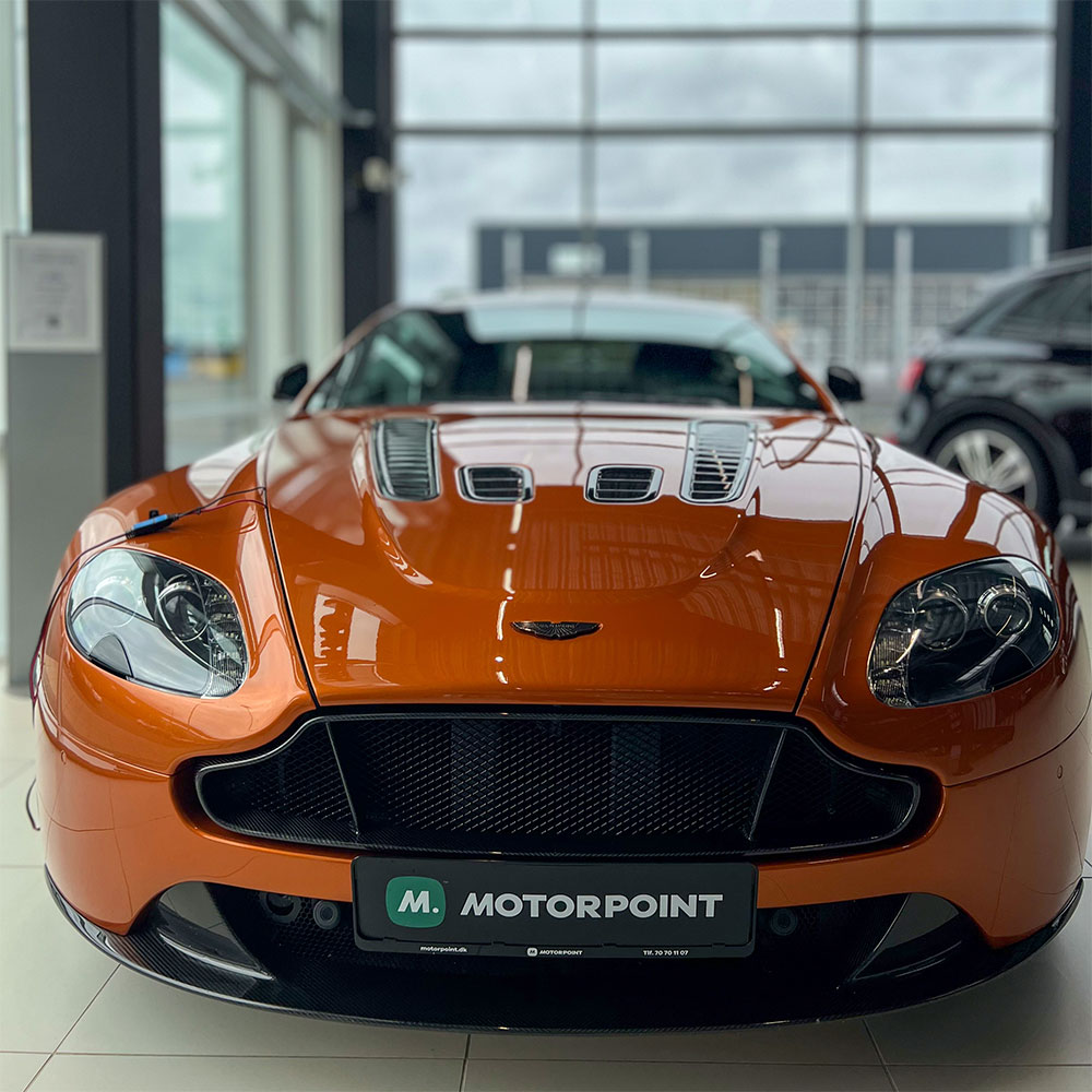 Aston Martin V8 Vantage S